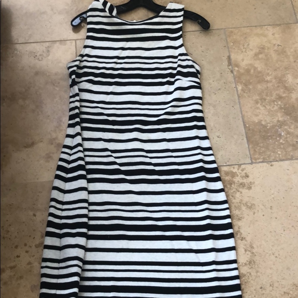 Valerie Bertinelli dress